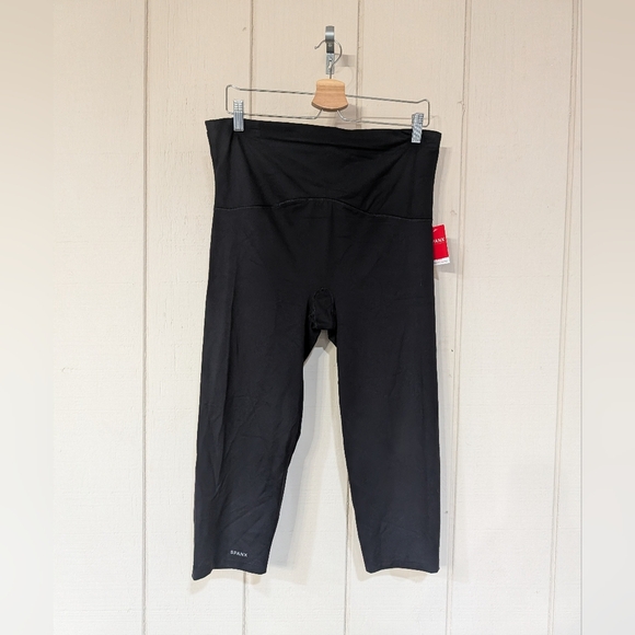 Spanx Active Crop Legging Black 1X NWT - Picture 4 of 12